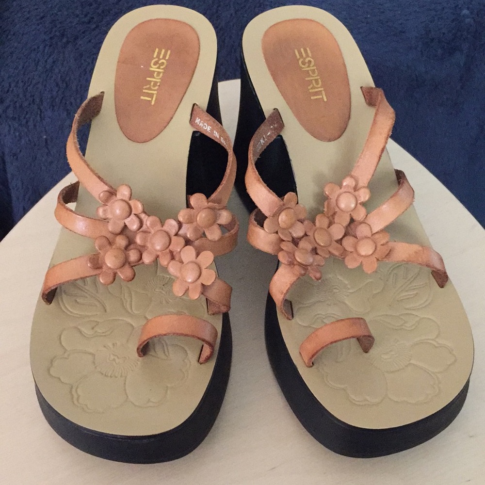 Esprit 4” Platform Wedge Sandals